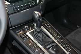 2016款保时捷Macan