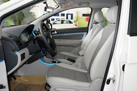 2016款北汽新能源EV160轻快版