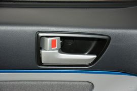 2016款北汽新能源EV160轻快版