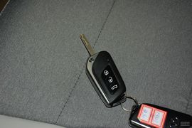 2016款北汽新能源EV160轻快版