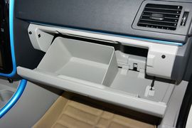 2016款北汽新能源EV160轻快版