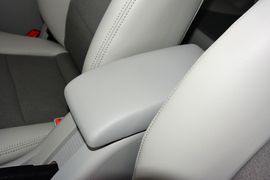 2016款北汽新能源EV160轻快版