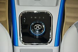 2016款北汽新能源EV160轻快版
