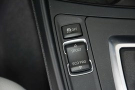 2016款宝马118i都市设计套装