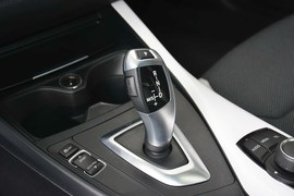 2016款宝马118i都市设计套装
