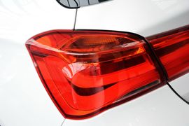 2016款宝马118i都市设计套装