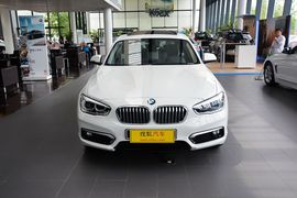 2016款宝马118i都市设计套装