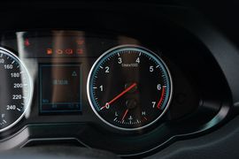 2014款中华V5