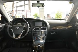 2014款中华V5