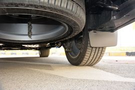 2016款雷克萨斯LX570尊贵豪华版