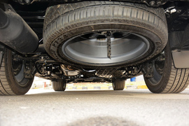 2016款雷克萨斯LX570尊贵豪华版