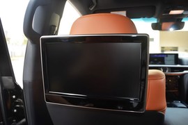 2016款雷克萨斯LX570尊贵豪华版