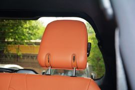 2016款雷克萨斯LX570尊贵豪华版