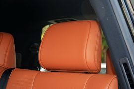 2016款雷克萨斯LX570尊贵豪华版