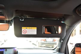 2016款雷克萨斯LX570尊贵豪华版