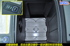 2010款一汽丰田普拉多4.0L