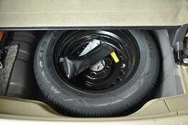 2010款东风日产骊威劲逸版1.8XE手动标准型