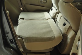 2010款东风日产骊威劲逸版1.8XE手动标准型