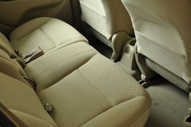 2010款东风日产骊威劲逸版1.8XE手动标准型