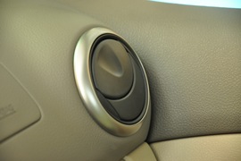2010款东风日产骊威劲逸版1.8XE手动标准型