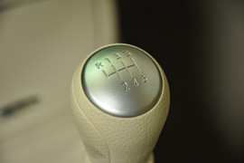 2010款东风日产骊威劲逸版1.8XE手动标准型