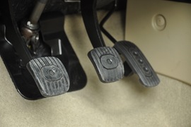 2010款东风日产骊威劲逸版1.8XE手动标准型