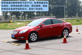 别克新君威对比测试