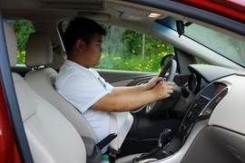 2010款别克英朗GT1.8试驾