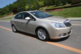 2010款别克英朗GT1.8试驾