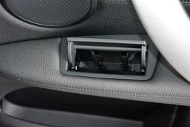 2016款宝马328Li时尚型