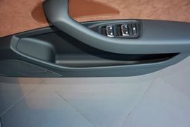 2016款奥迪A8L