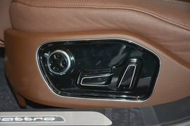 2016款奥迪A8L