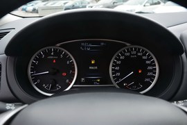 2016款日产TIIDA