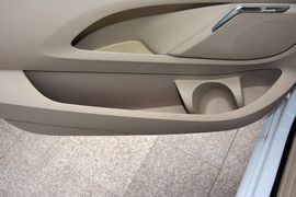 2016款福建奔驰V260尊贵版