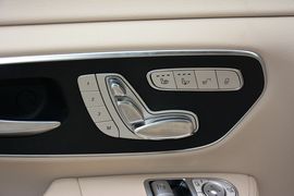 2016款福建奔驰V260尊贵版