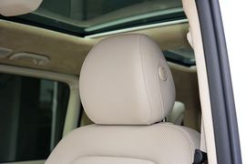 2016款福建奔驰V260尊贵版