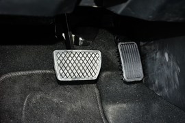 2016款本田雅阁2.0L