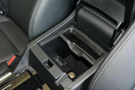 2016款本田雅阁2.0L