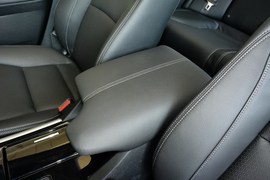 2016款本田雅阁2.0L