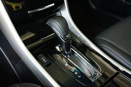 2016款本田雅阁2.0L