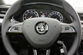 2016款斯柯达速派330TSI