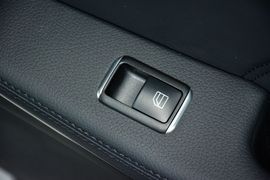 2015款奔驰E260L运动型