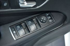 2015款奔驰E260L运动型