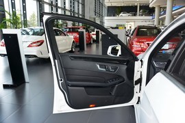 2015款奔驰E260L运动型