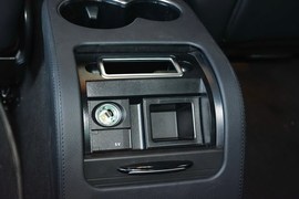 2015款奔驰E260L运动型