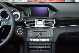 2015款奔驰E260L运动型