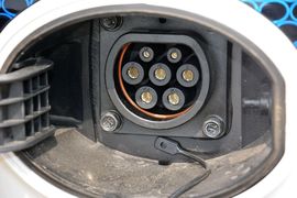 2016款江淮iEV6S