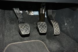 2015款大众桑塔纳-尚纳