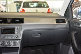 2015款大众桑塔纳-尚纳