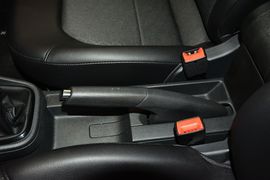 2015款大众桑塔纳-尚纳